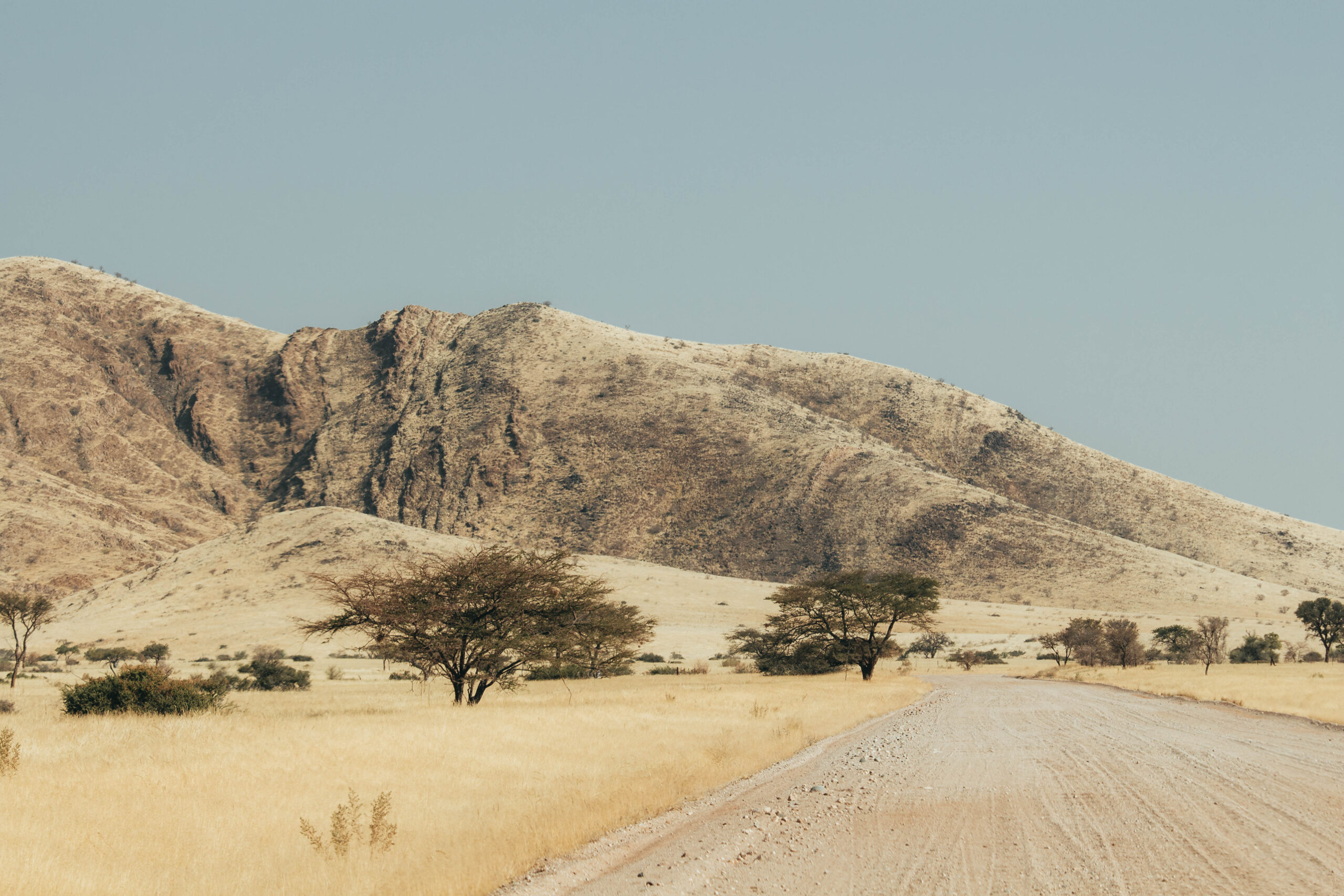 Montaña con forma curiosa en Namibia