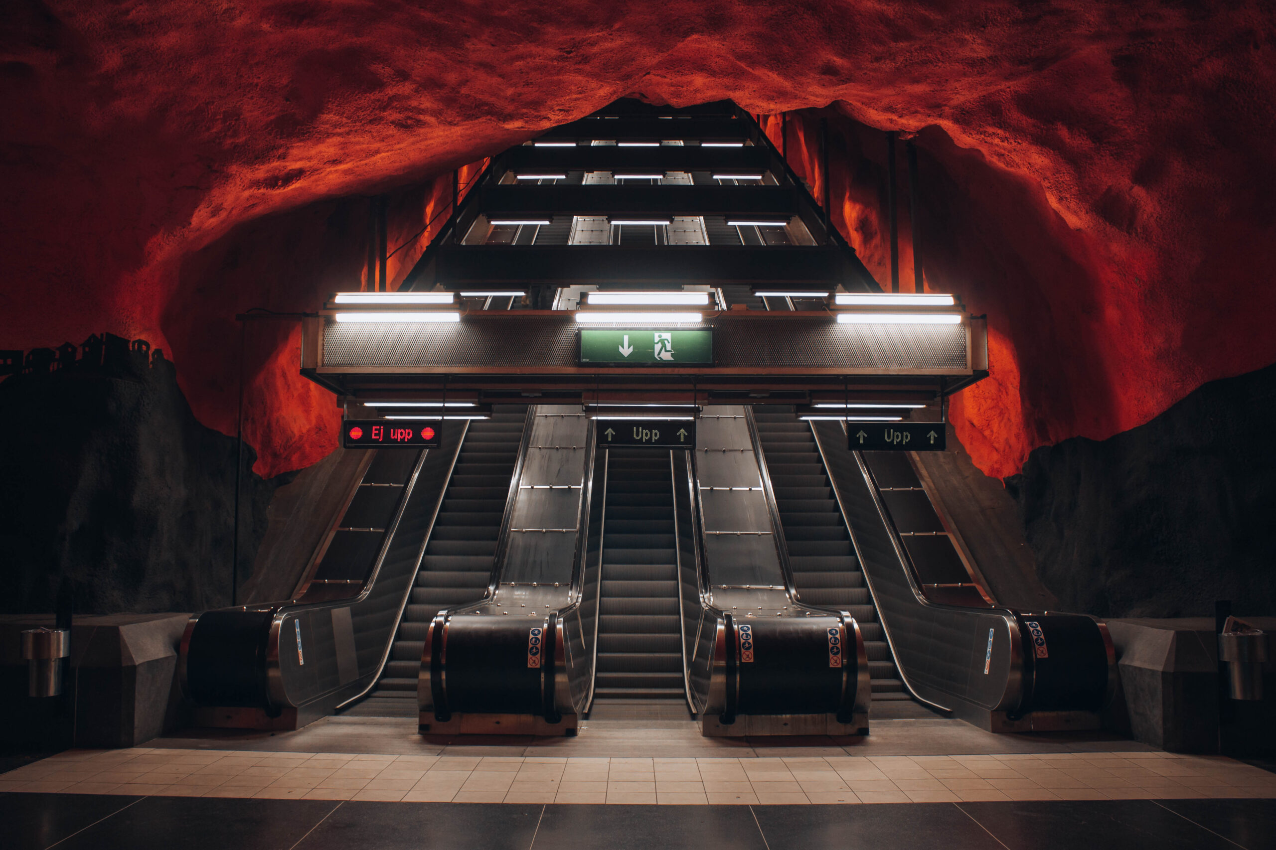 Estación de metro Radhuset