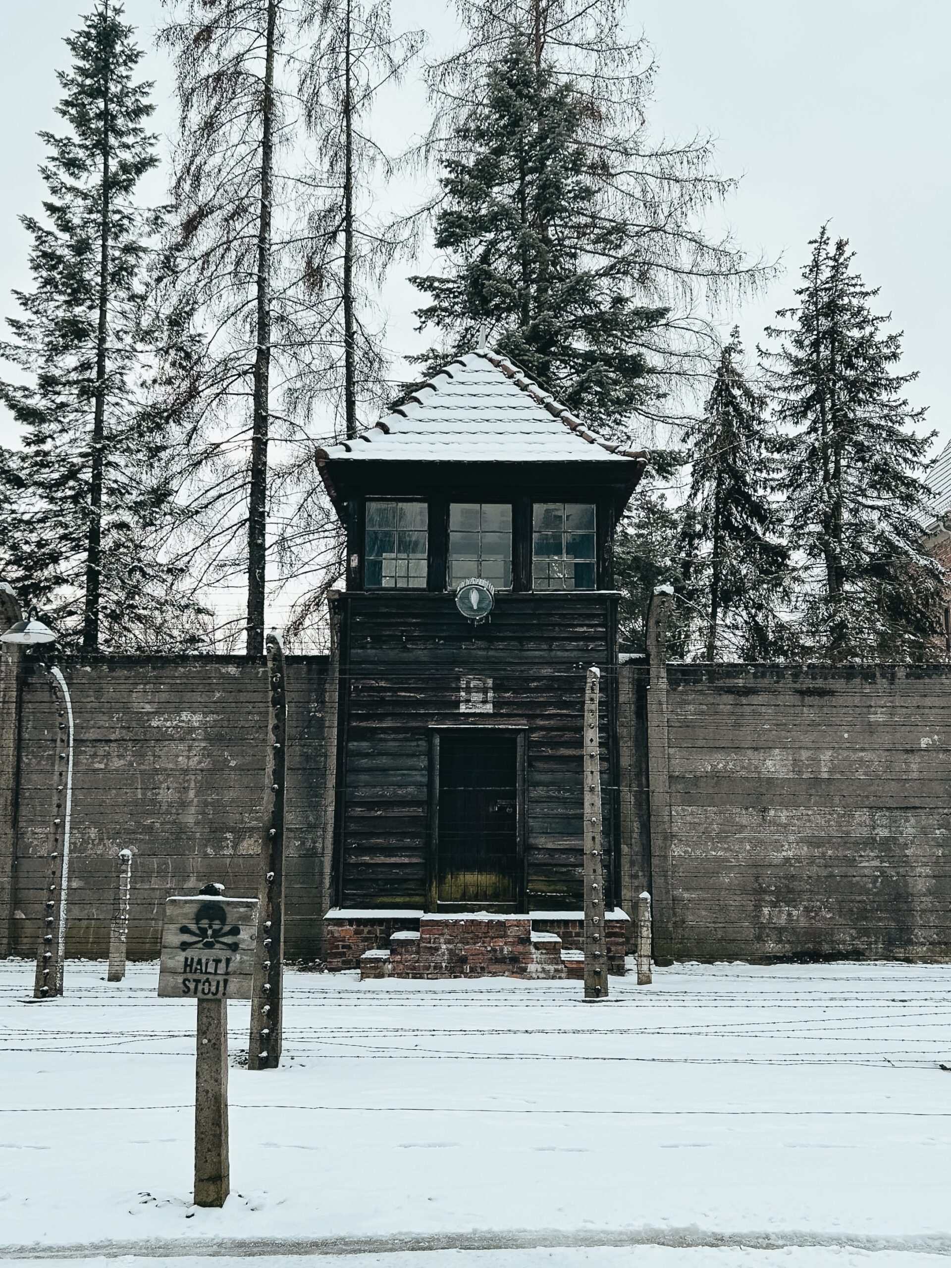 Torre de vigilancia en Auschwitz