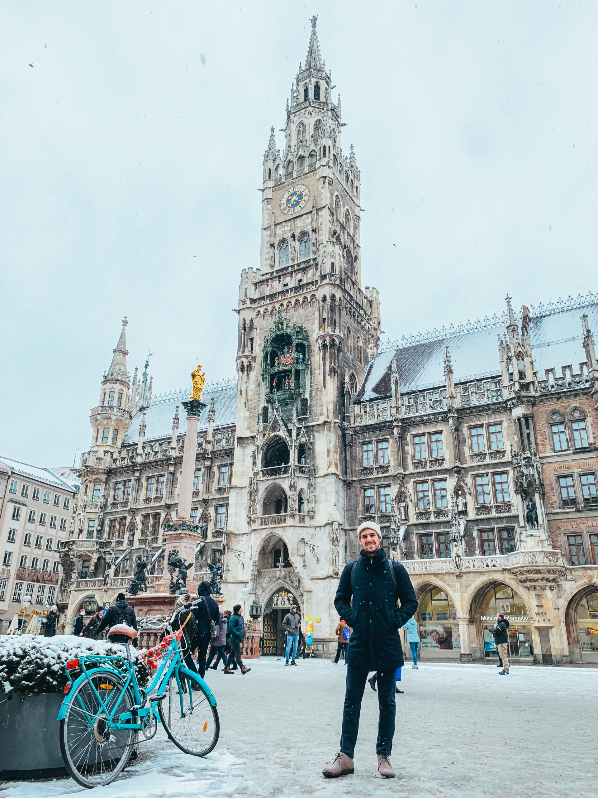 Posando en Marienplatz