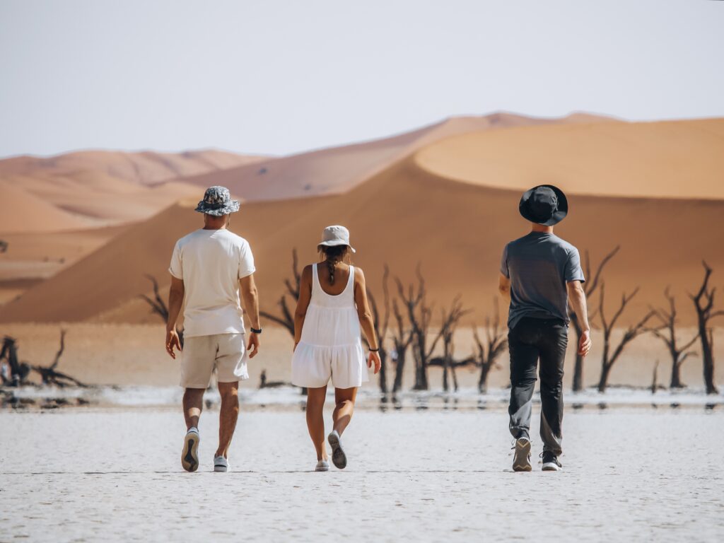 El deadvlei es un lugar asombroso en Namibia