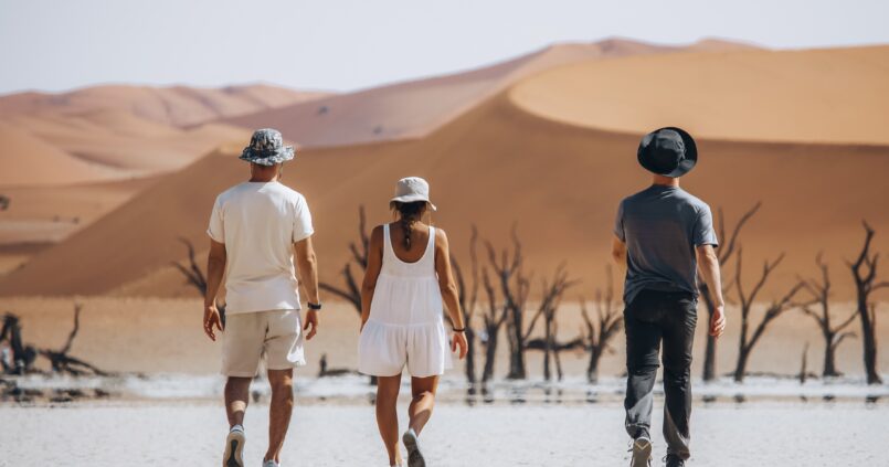 El deadvlei es un lugar asombroso en Namibia