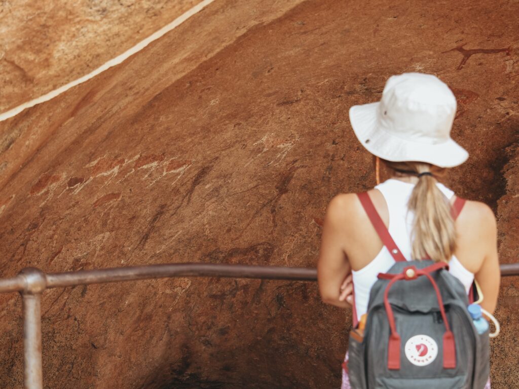 Las pinturas de la White Lady en Brandberg es algo histórico en Namibia