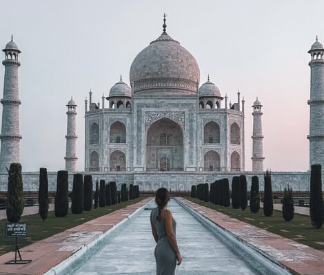 Noelia en el Taj Mahal