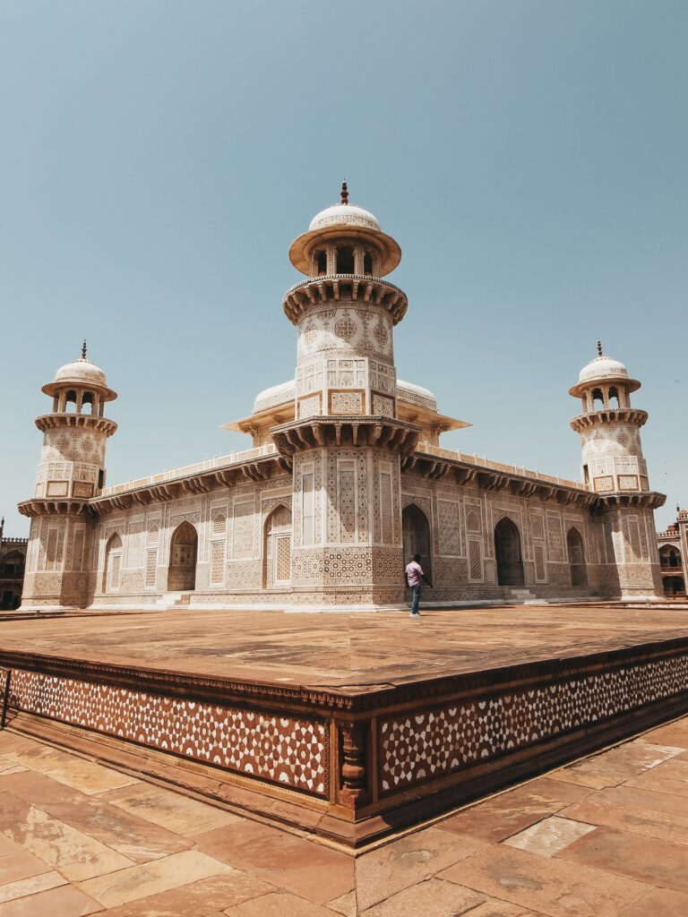Itimad-Ud-Daulah también conocido como Baby Taj