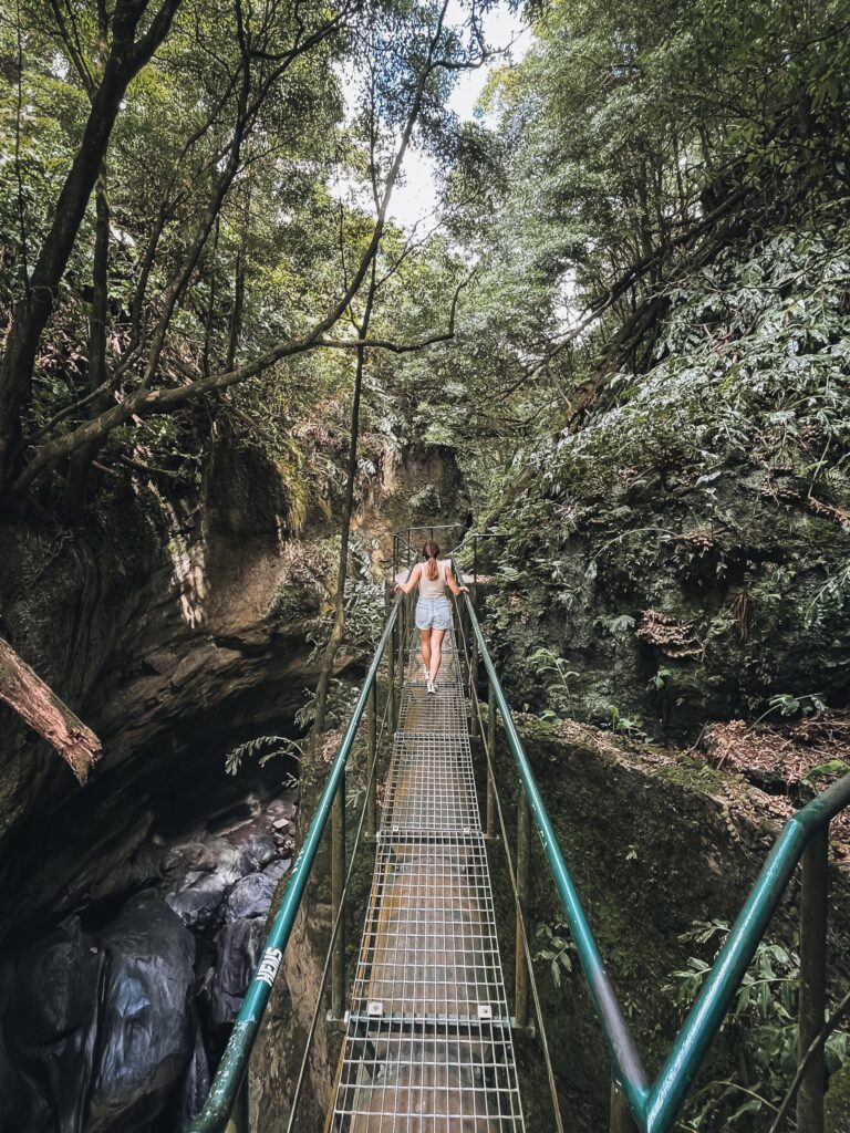Camino en la Cascada Salto do Cabrito