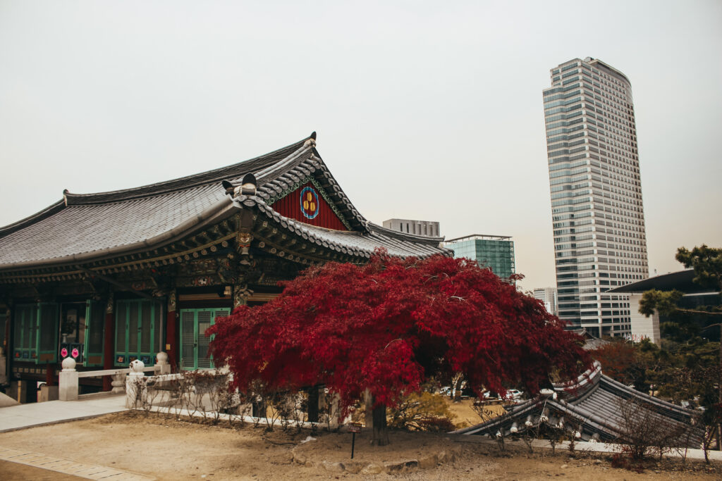 edificio tradicional en el distrito de Gangnam