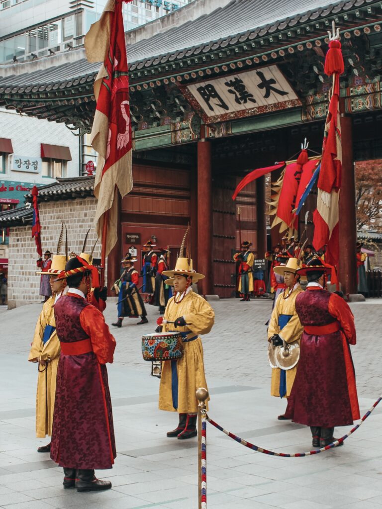 Guardia de Corea dentro del Palacio Deoksugung