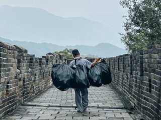 Recogida de basuras en la Muralla China